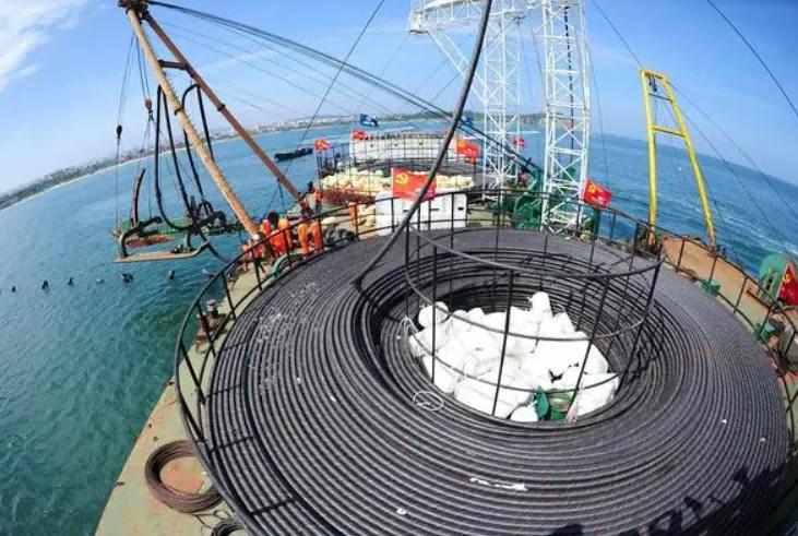 中国到美国的海底光缆,欧洲到美国的海底光缆有多少公里