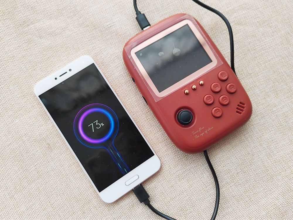 被游戏机充电宝吸引劝退包容的故事