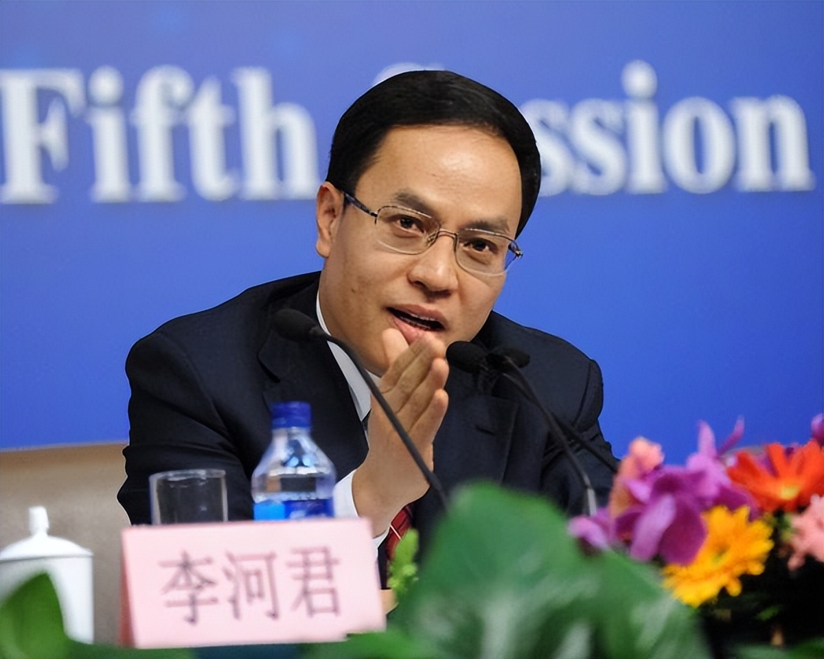 中国首富李河君,中国首富李河君河源