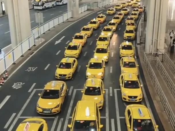 重庆出租车和其他出租车有啥区别,重庆出租和成都出租