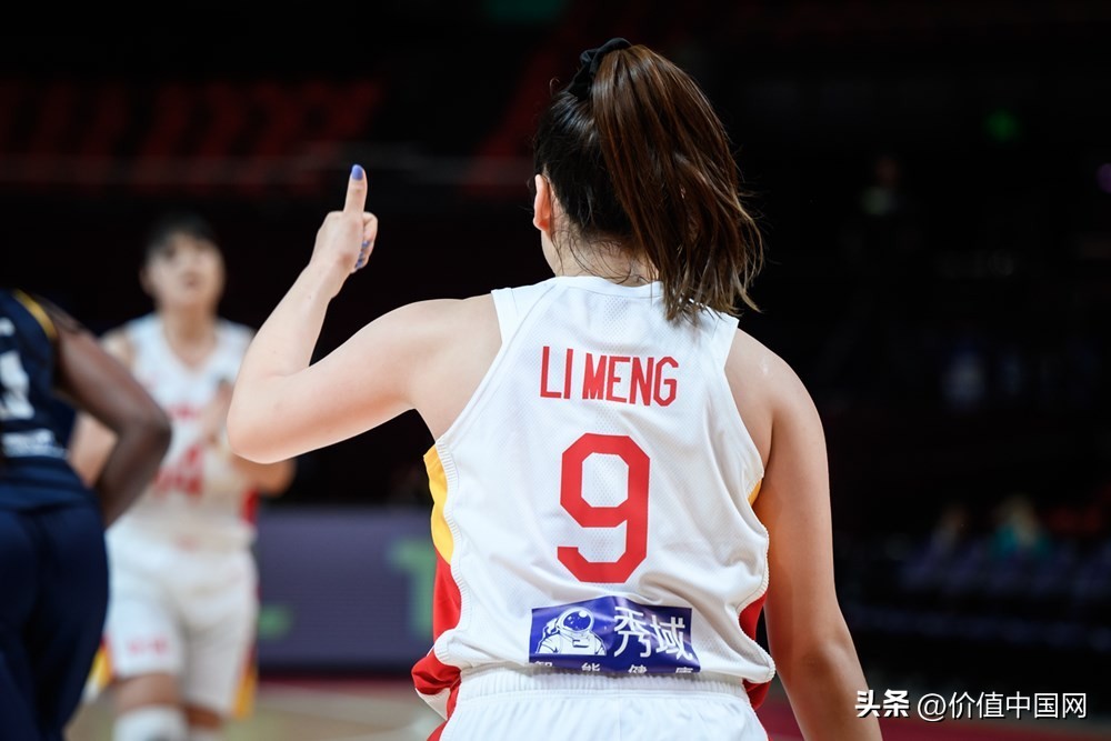 普通人逆袭的机会来了！秀域开放加盟，带来万亿级的黄金商机