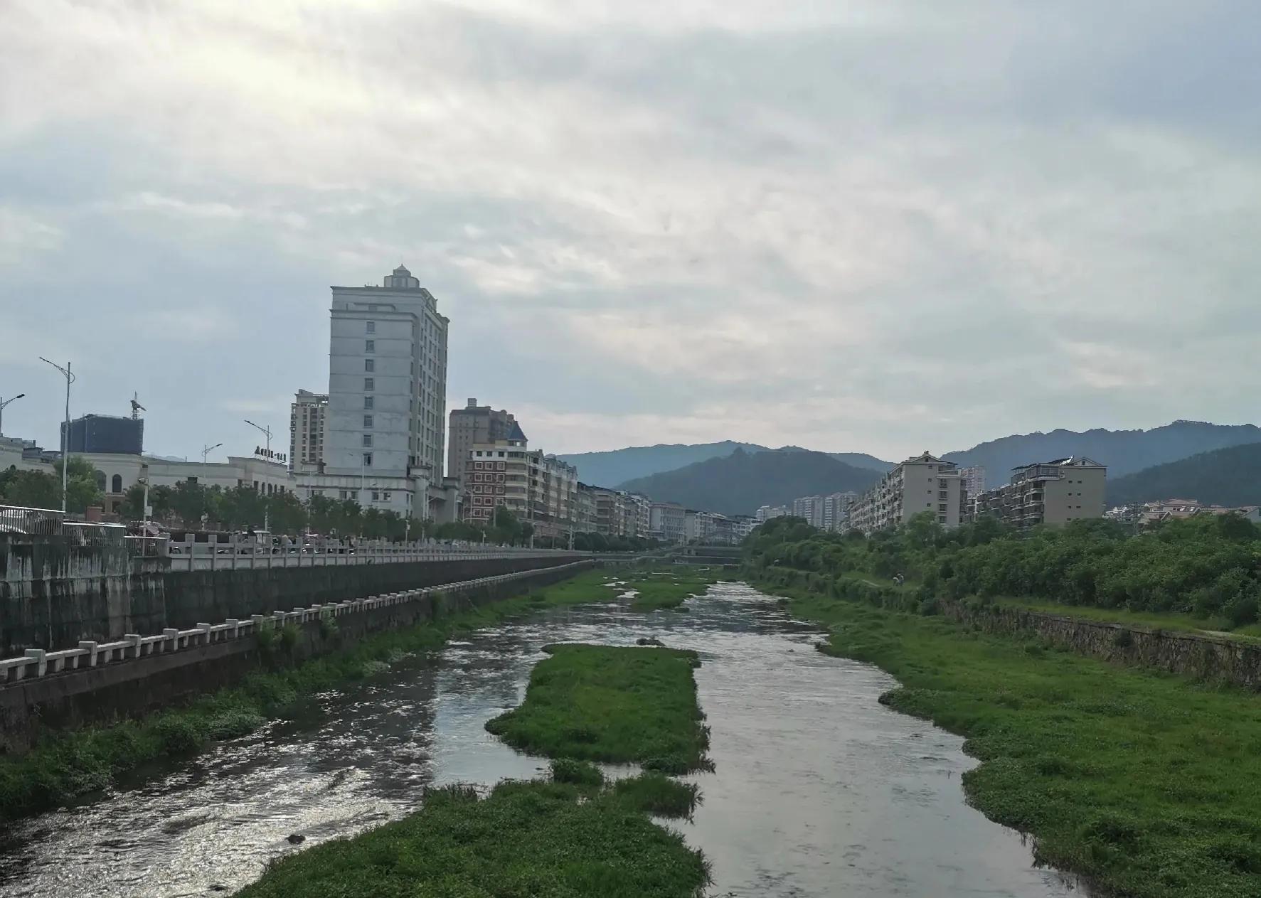 赏山水美景享田园生活,拥抱自然山水乐享田园风光