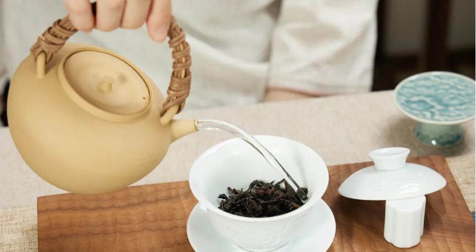 品一泡武夷岩茶感悟,品一杯岩茶享万般茶韵