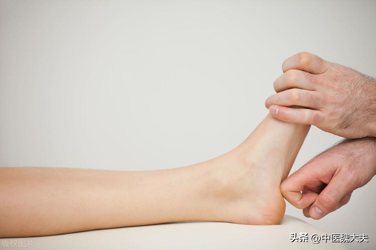 脚出现5种症状反映全身疾病,为什么脚总有各种症状