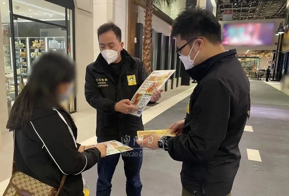 帮人转账25万取保候审,大学生转账20万元