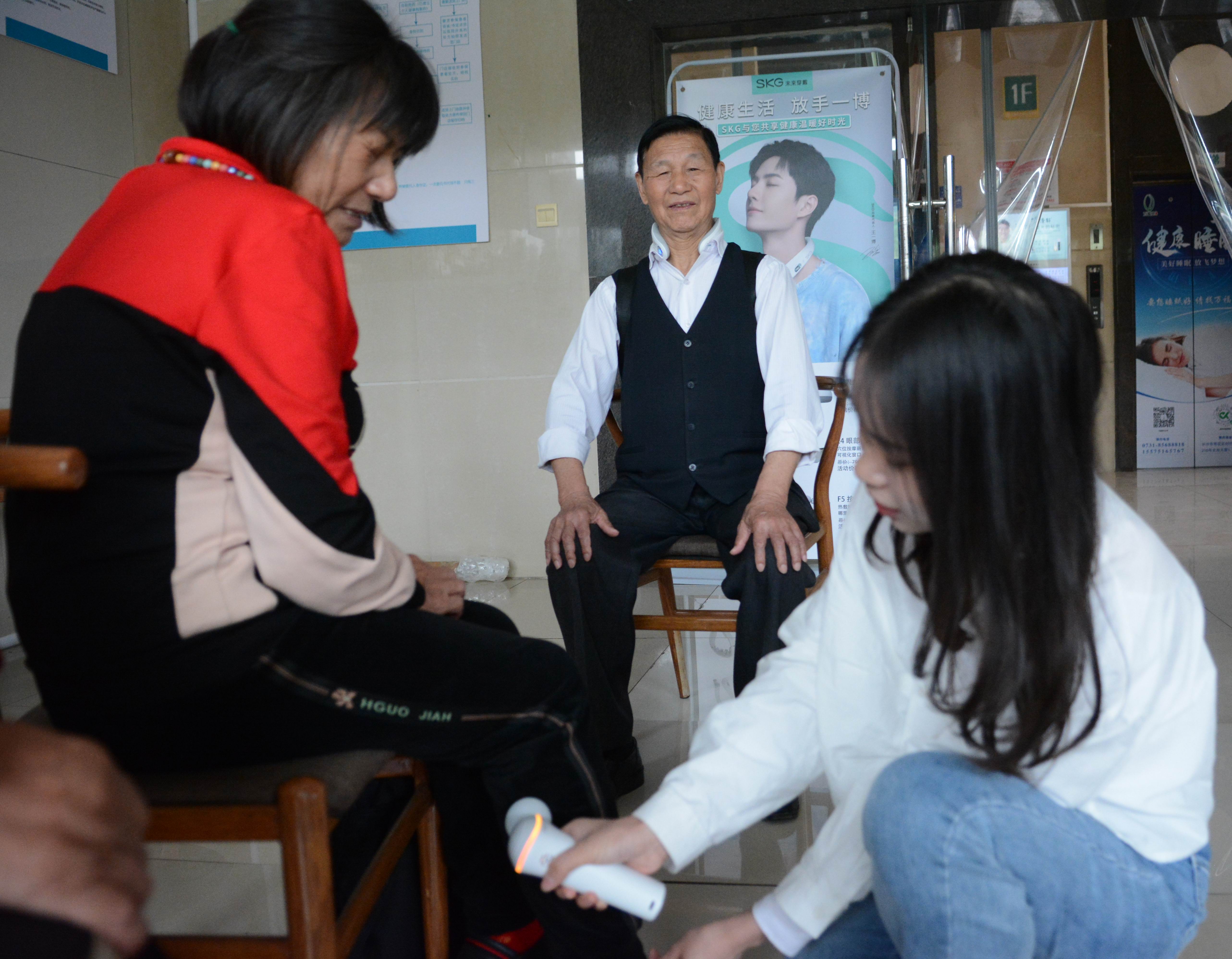 一站式解决老百姓买药问题：长沙康多多医药代购打造专属健康平台