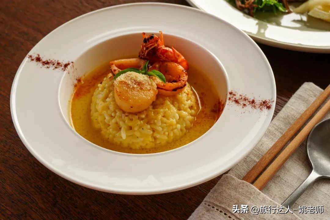 酒店民宿测评,酒店测评300一间房