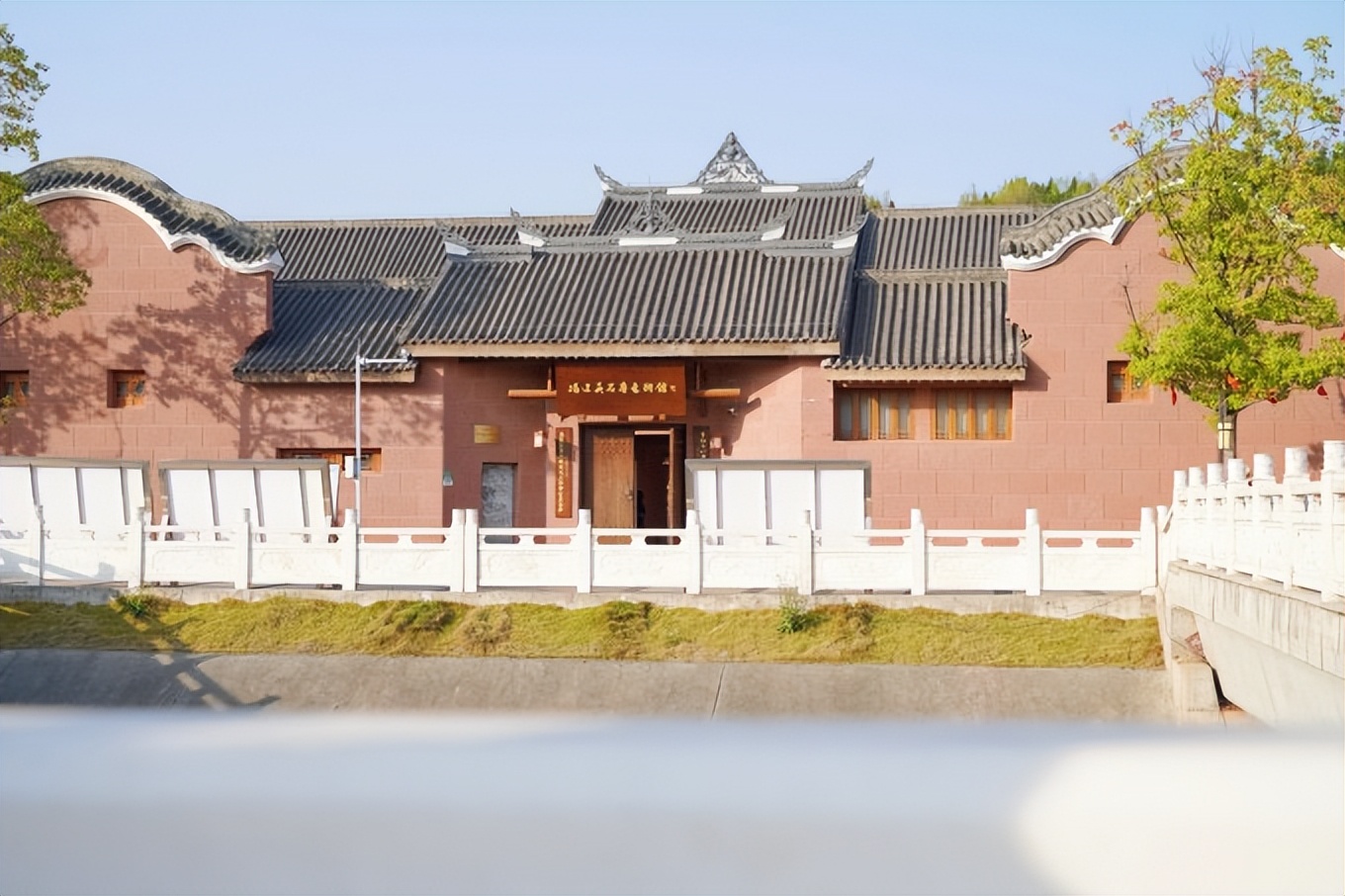 成都周边古镇一日游推荐秋冬季,成都1-2天短途旅游推荐古镇