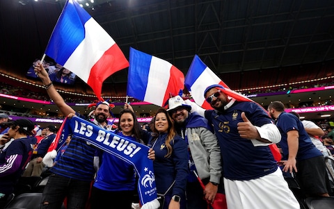 英格兰凯恩被打,英格兰凯恩遗憾场景