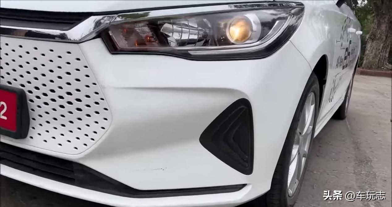 e6比亚迪新能源汽车,纯电动比亚迪e6不容忽视的亮点