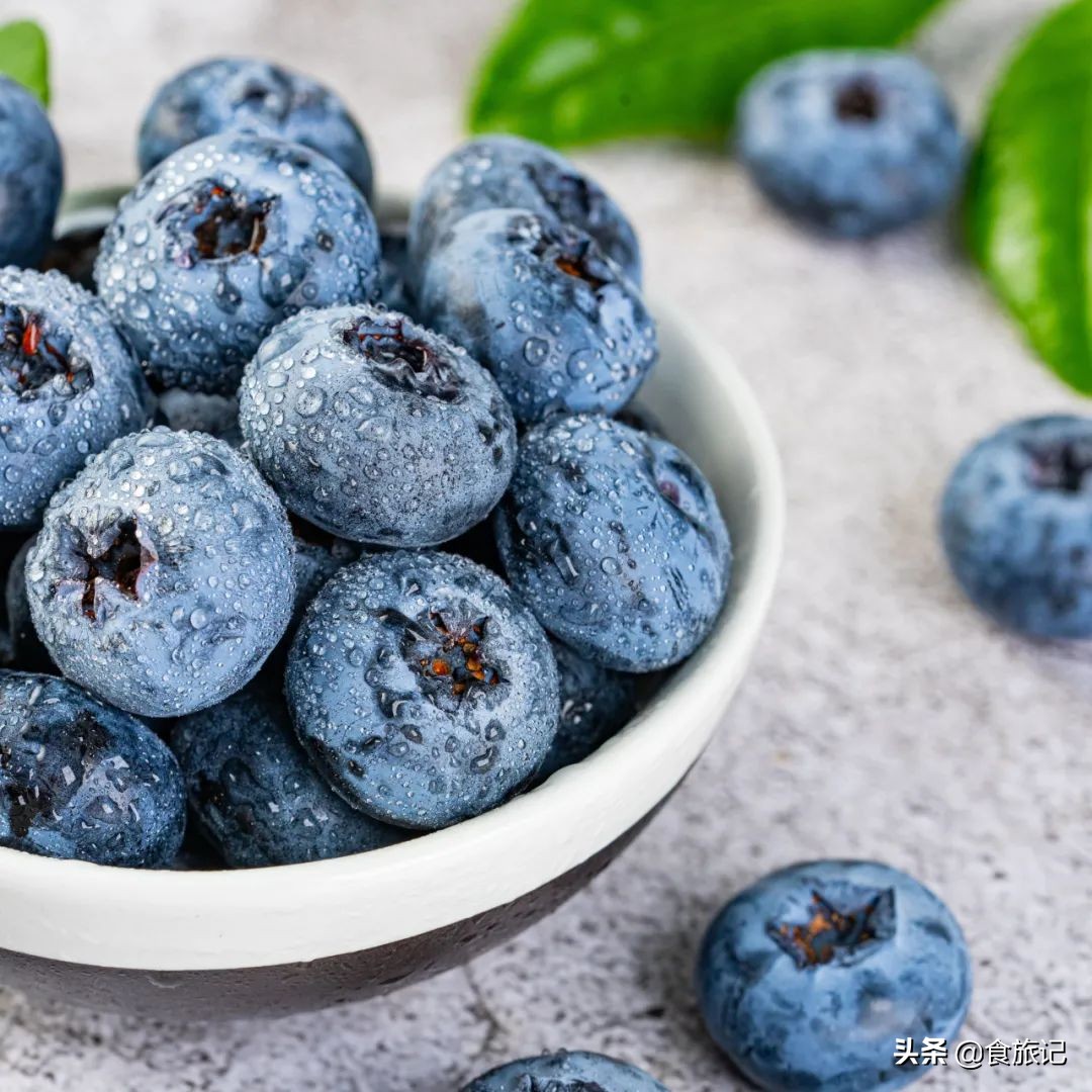 对不起蓝莓,再也不说你只能当摆盘用了