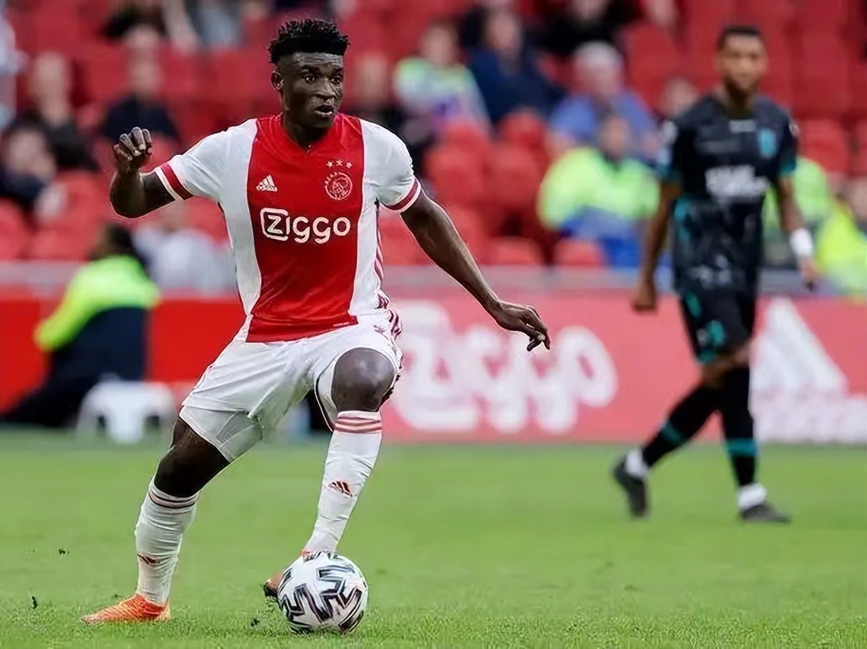 足坛最具潜力十大00后,盘点足坛30位超级潜力新星