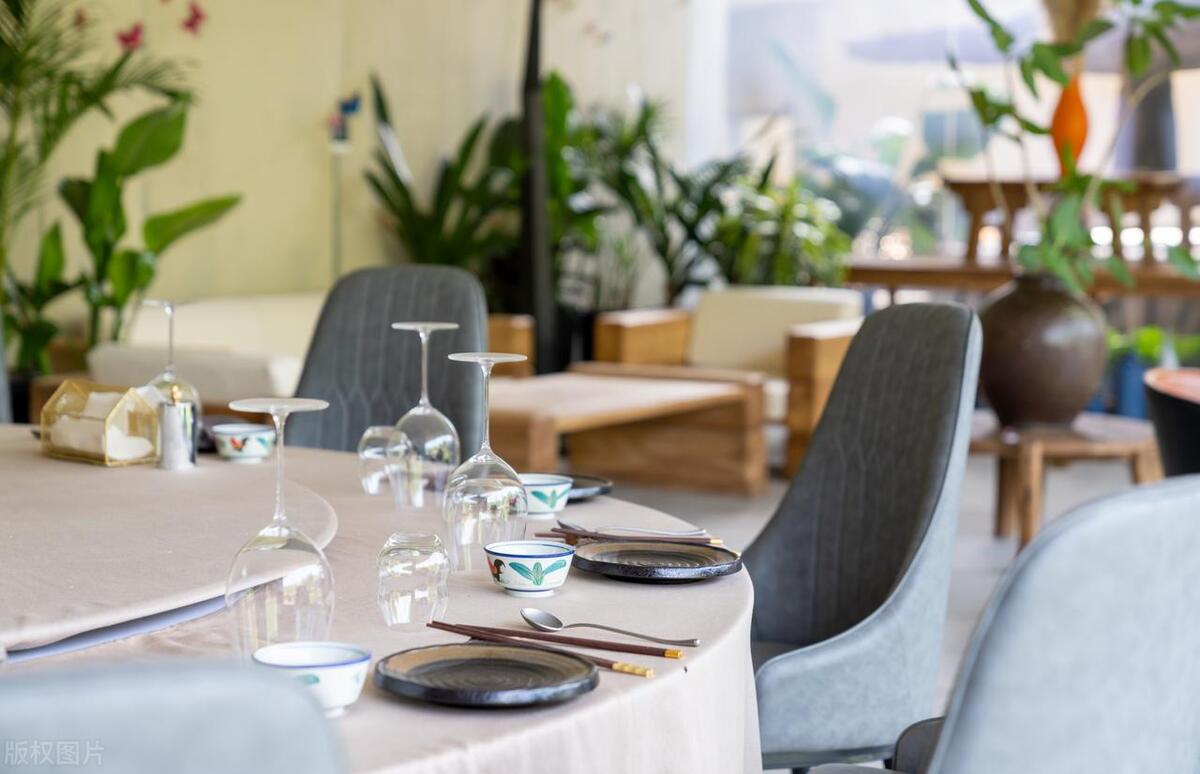 餐饮创业应该怎么正确入门,餐饮创业如何从零开始