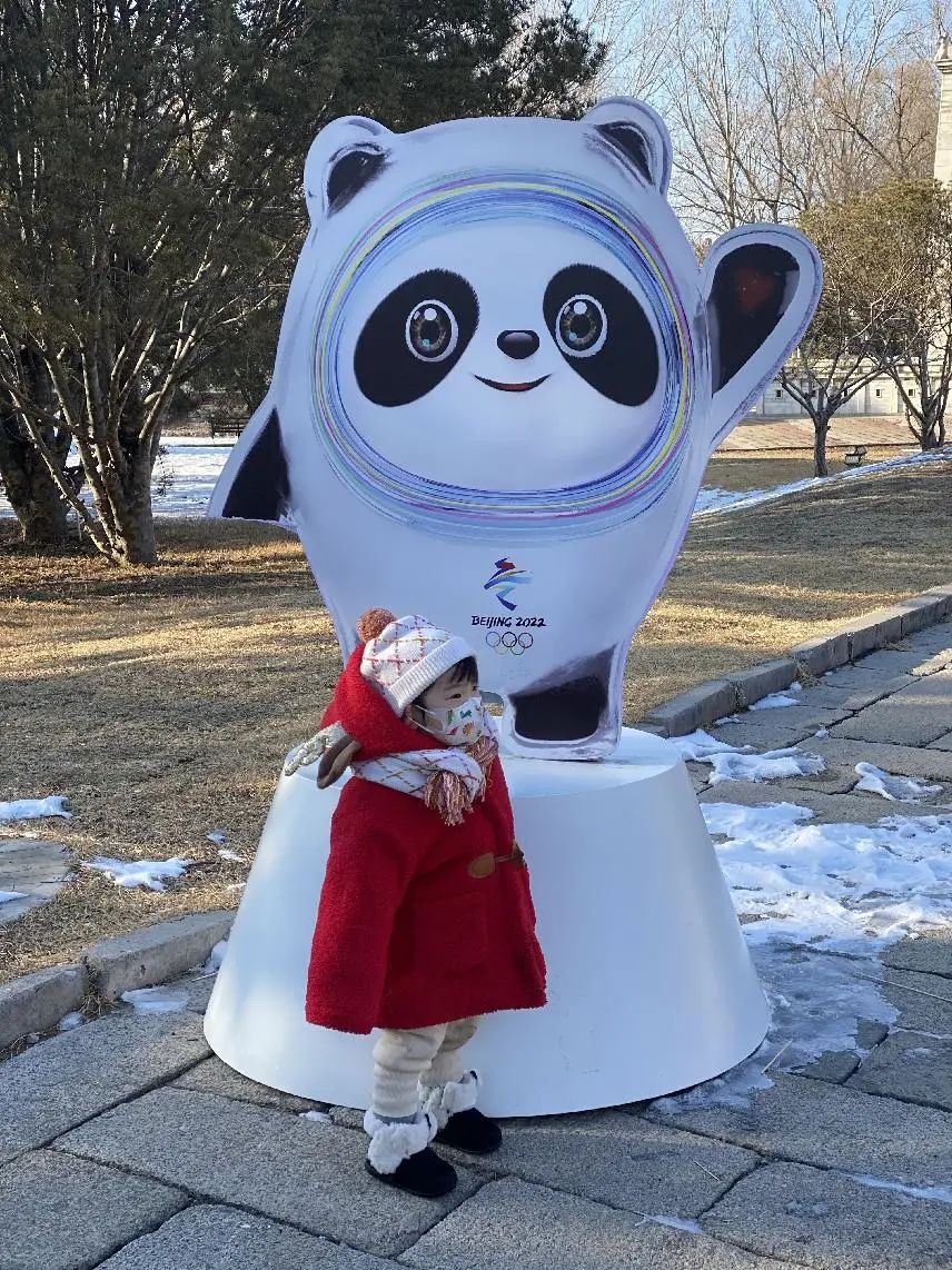 如何给宝宝选学步鞋,宝宝的第一双学步鞋