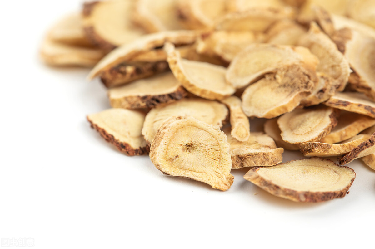 《伤寒论》里的千古名方：小柴胡汤，妙用可治甲状腺、乳腺结节