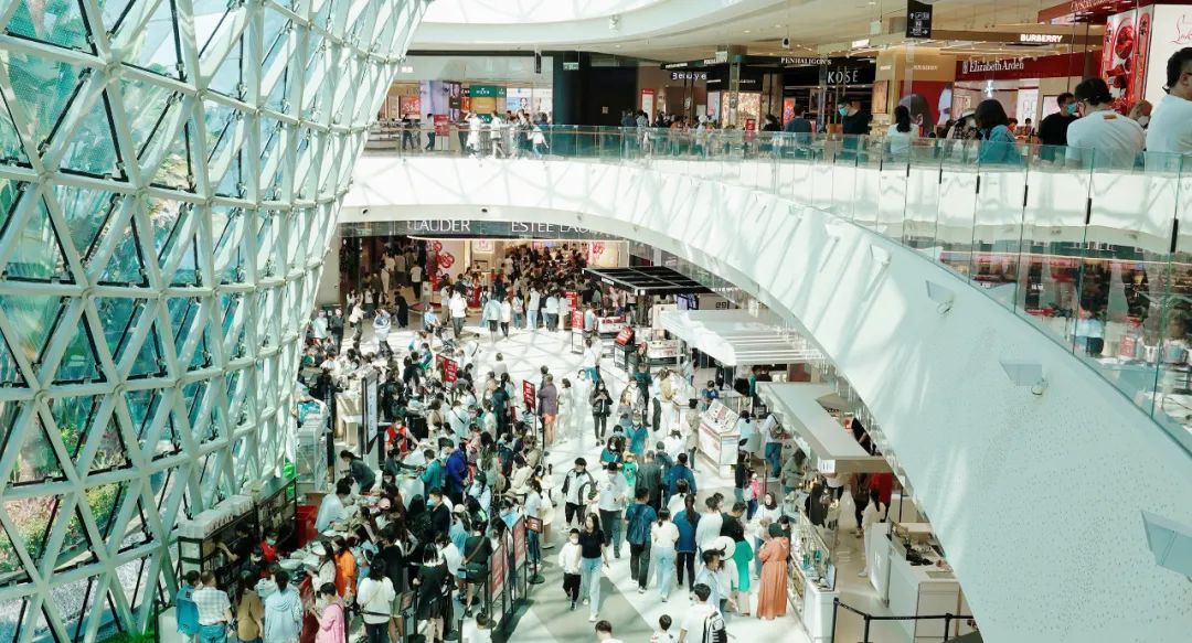 cdf三亚国际免税城运动专区,cdf三亚国际免税城圣诞节活动