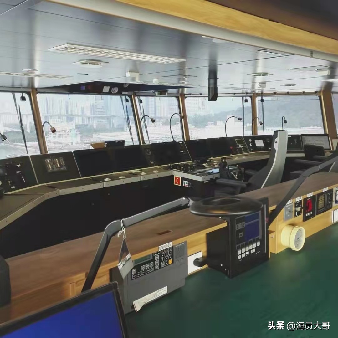 国际海员国庆节船上聚餐,海员在船上的海鲜大餐