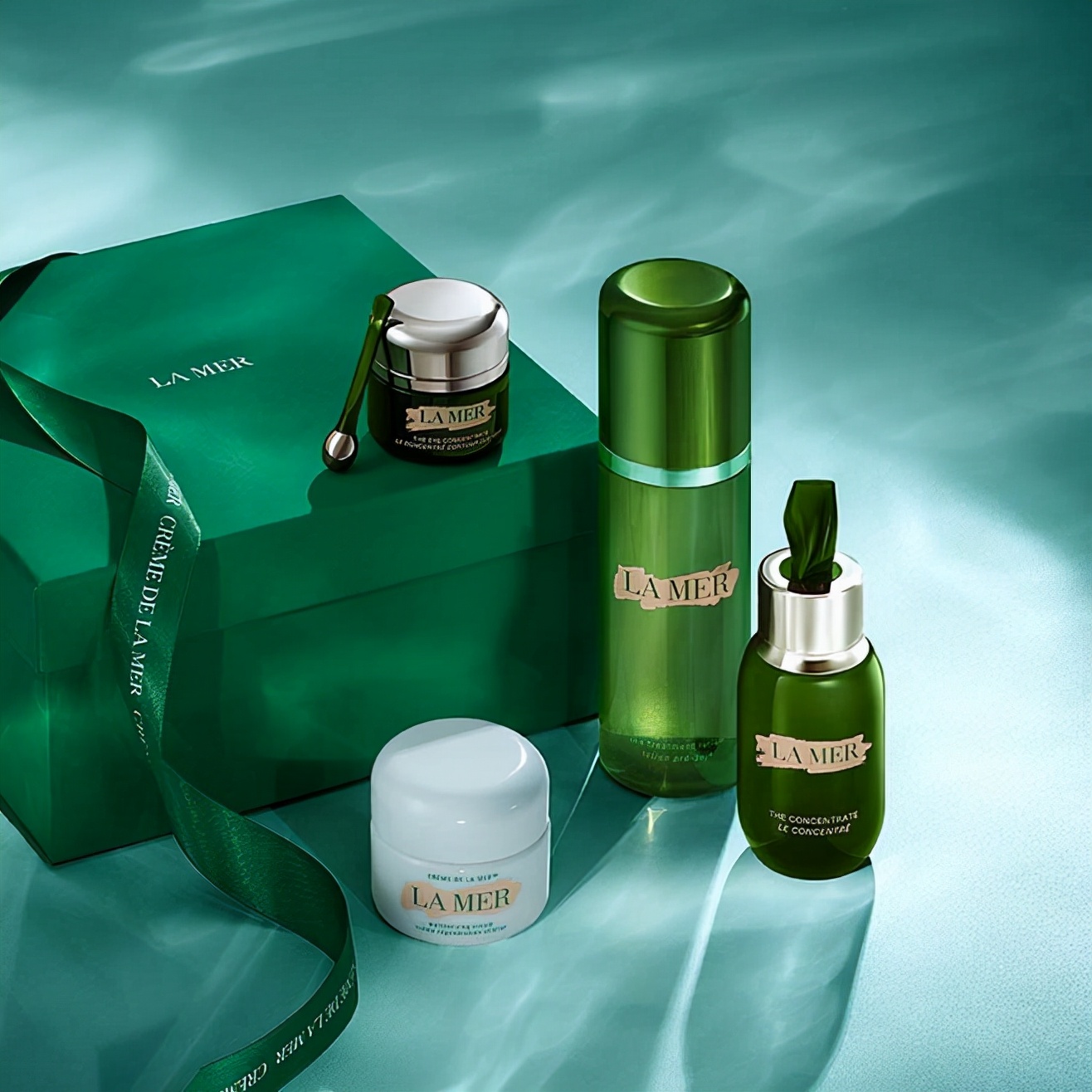 去英国一定要买的香水,去英国要备哪些衣服