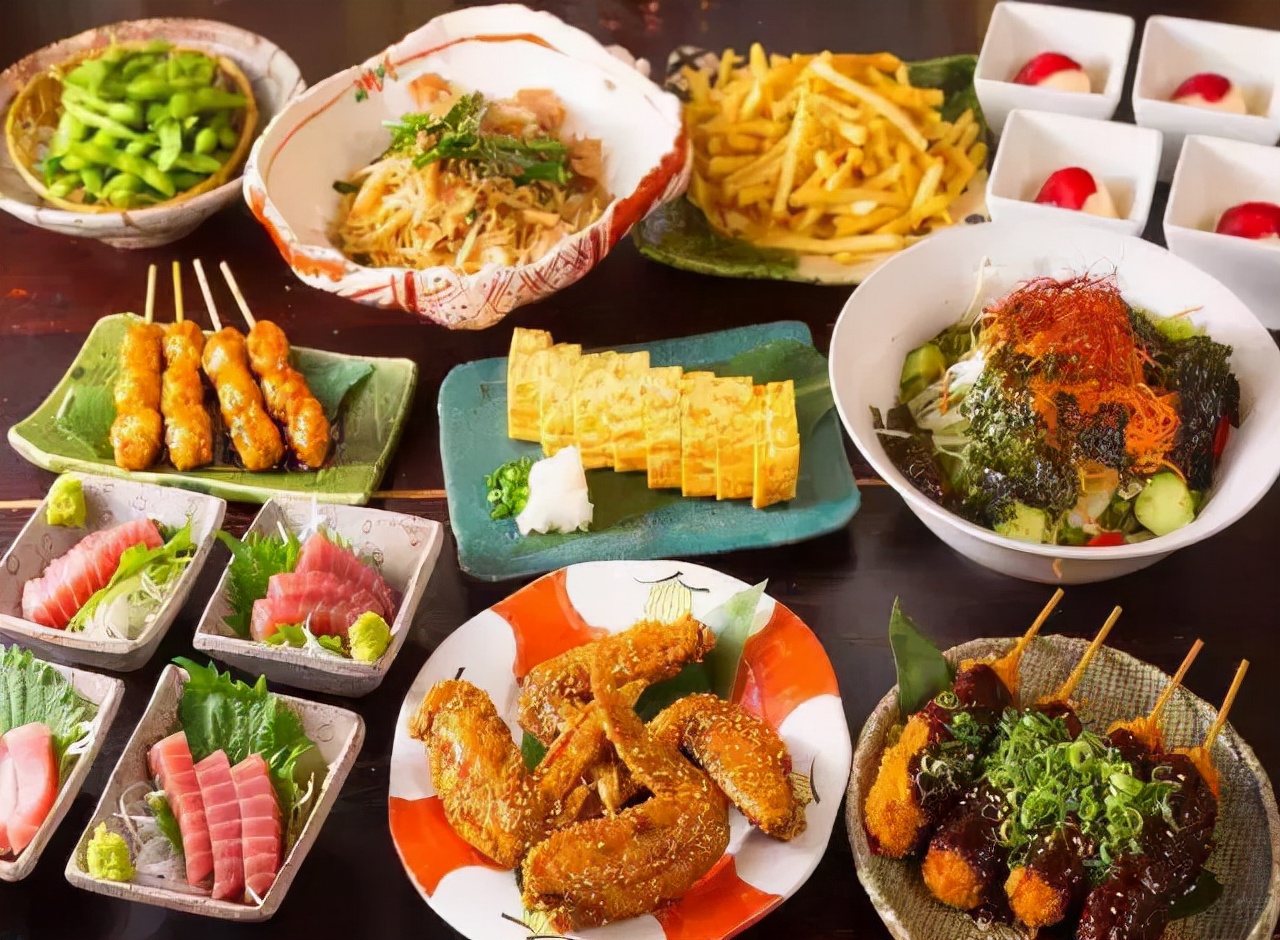 日本的居酒屋都喝什么酒,日本的居酒屋食物特别少