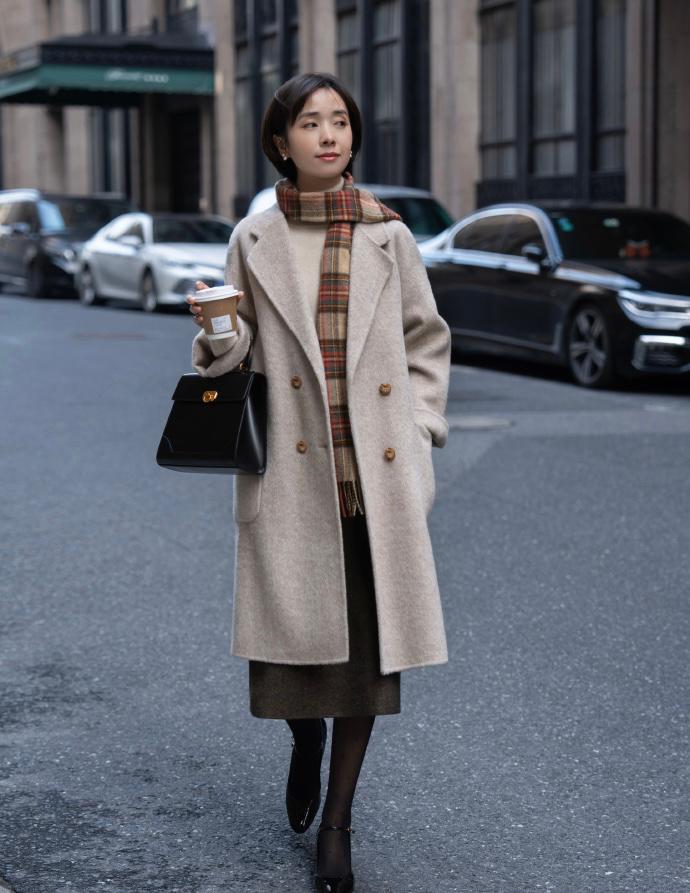 博主显高穿衣搭配,穿衣搭配技巧30-40岁博主