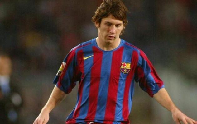 梅西从侏儒症到球王,梅西从小患侏儒症