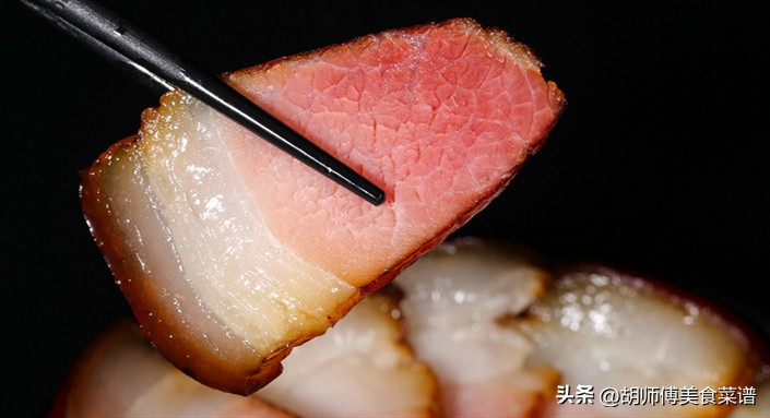 腌腊肉牢记4个窍门耐存不发臭,腊肉腌制防臭放什么