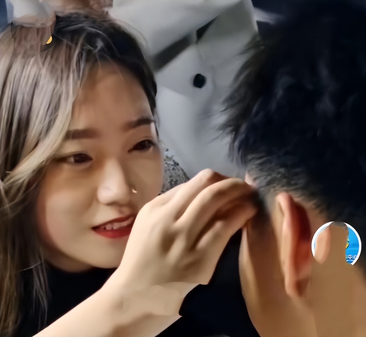 大学生艺术照欣赏,大学生艺术照和一寸照对比