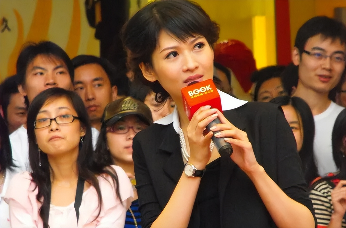 冯小刚恋上女主播,知名女主持与冯小刚