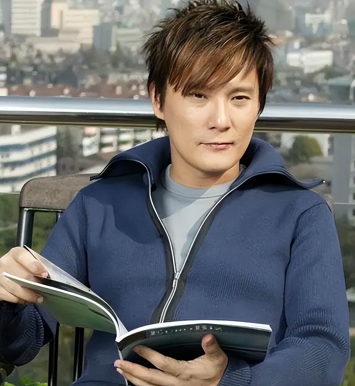 36岁看张信哲,40多岁看张信哲演唱会