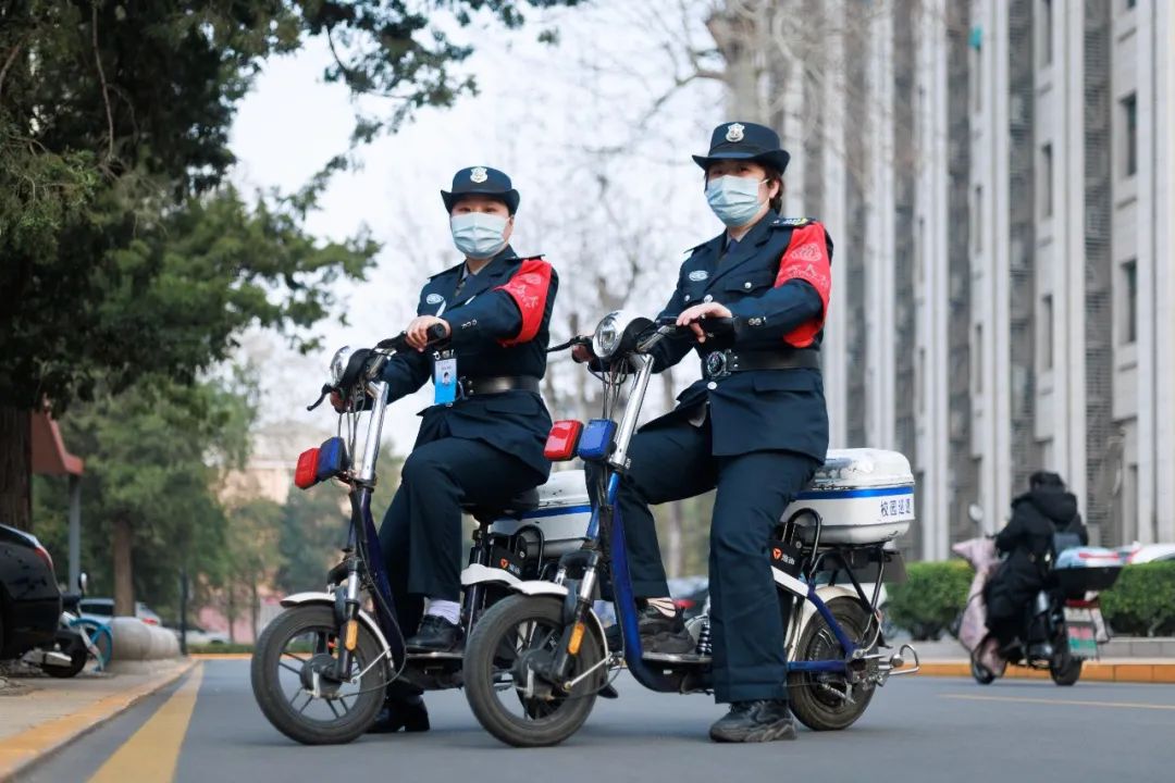 我们找到了人大最美的她！