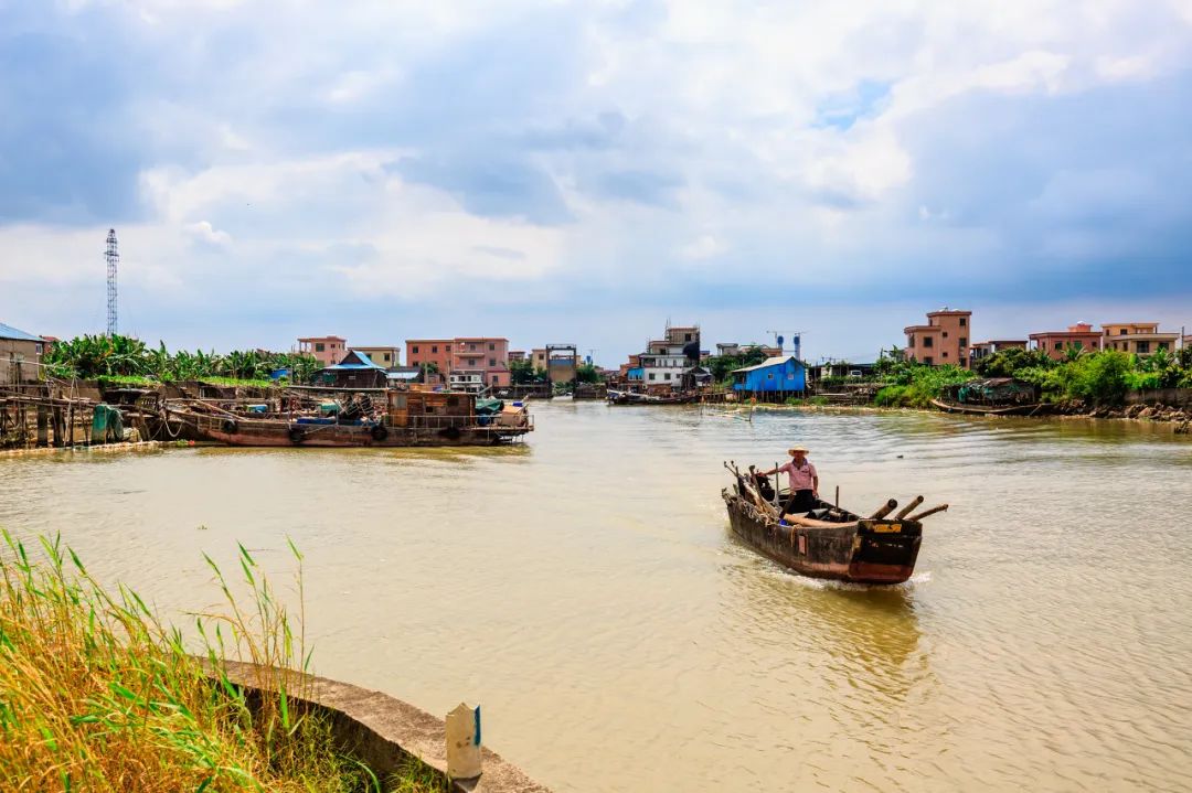 奇了怪了，究竟是什么宝地让广州老饕们也净爱往这钻？