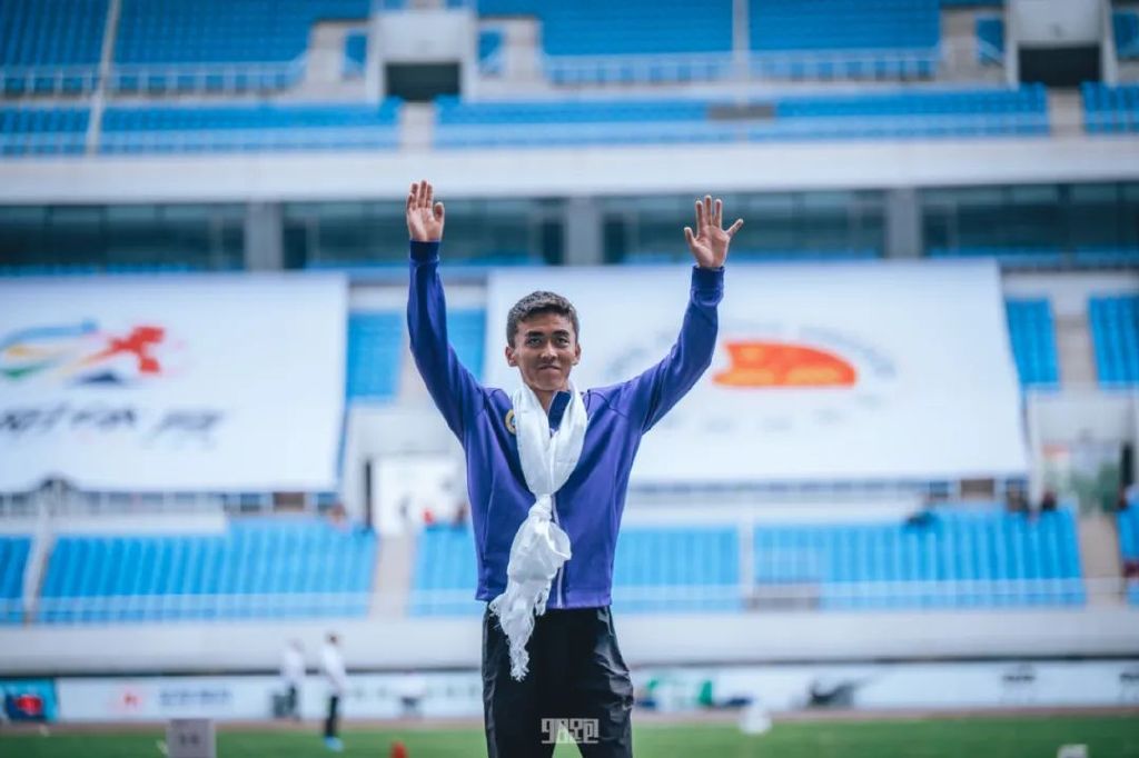 田径百米决赛亚运会,田径冠军奔赴“亚运会”