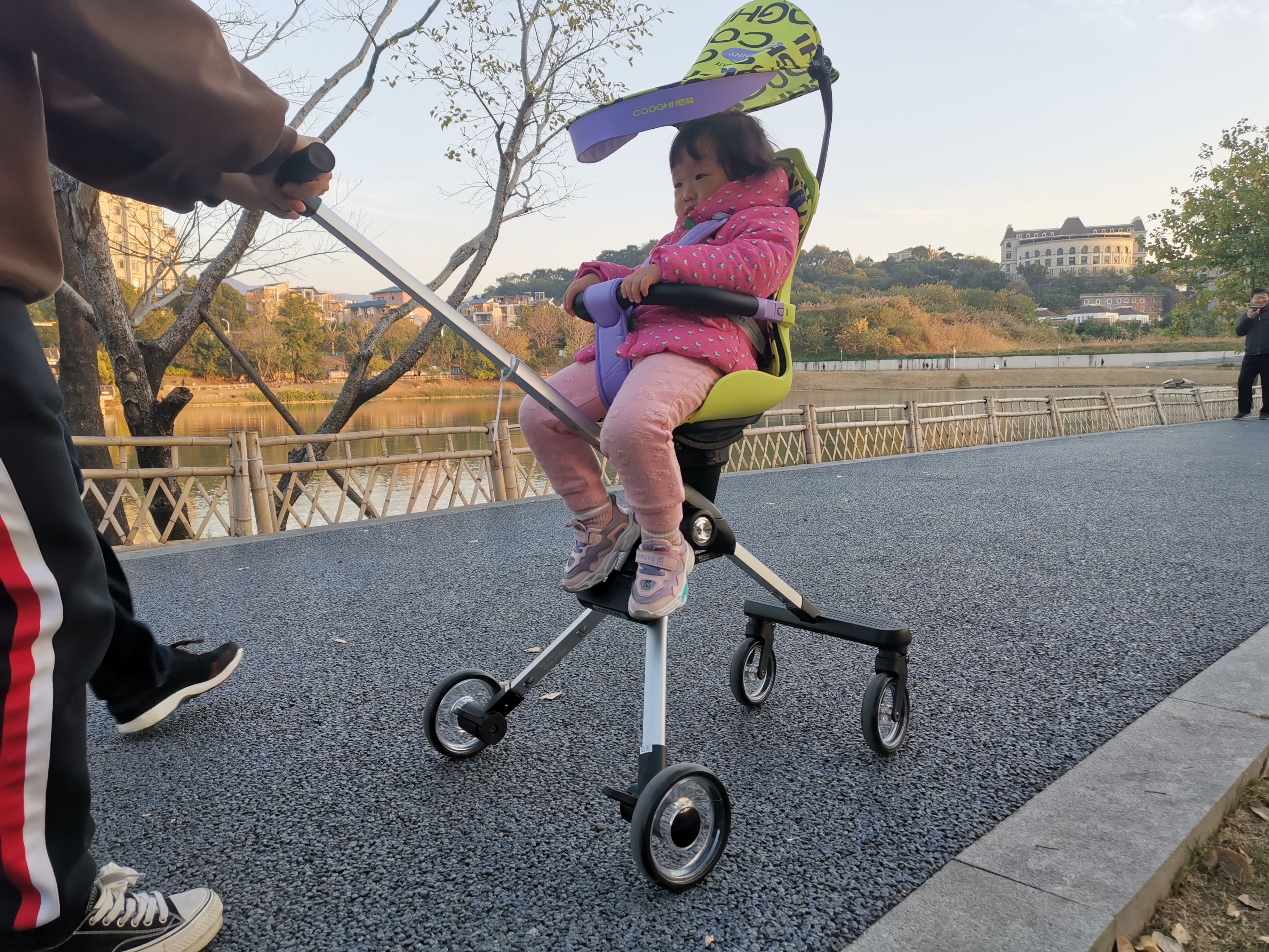 酷骑遛娃神器假的多吗,cooghi遛娃神器二手