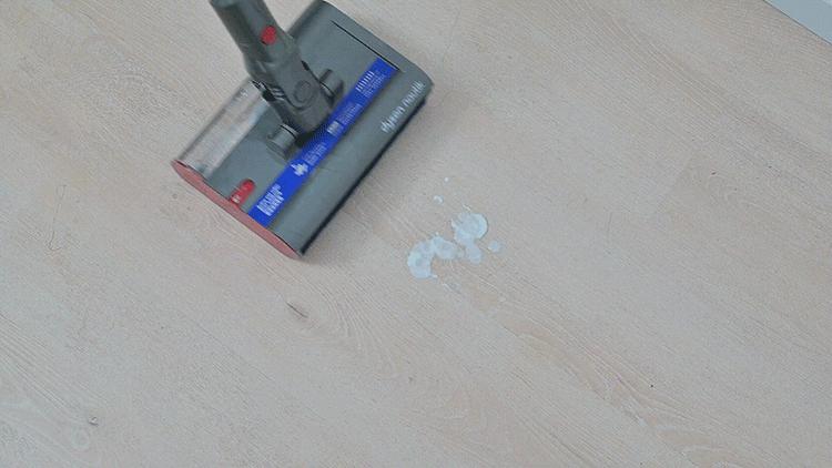 戴森洗地吸尘器v12nautik测评,戴森新品V12洗地吸尘器