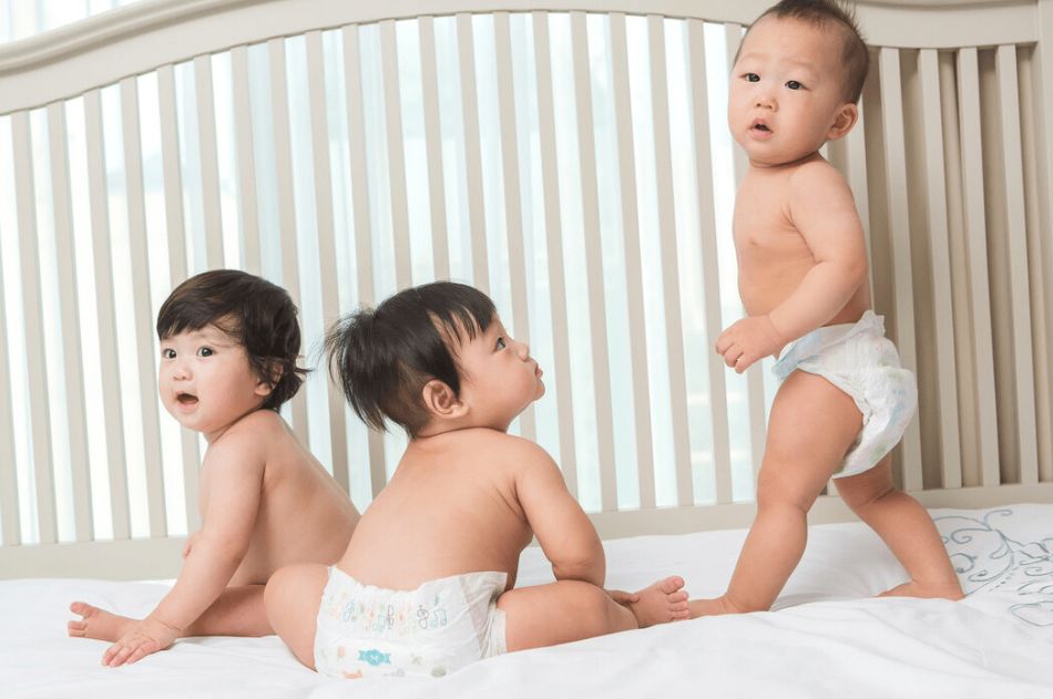 3个信号说明宝宝处于猛涨期,宝宝一直穿纸尿裤会不会影响走