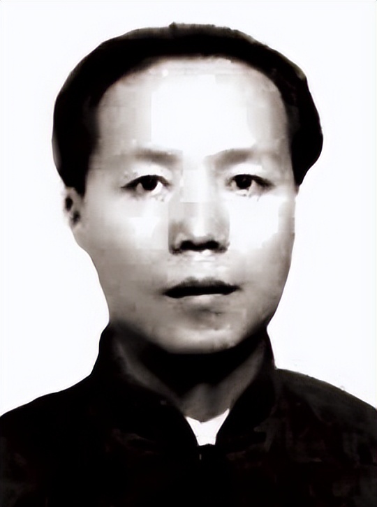 特朗普亲叔叔：将“废品”卖给中国院士，院士回国用它造出原*弹子**