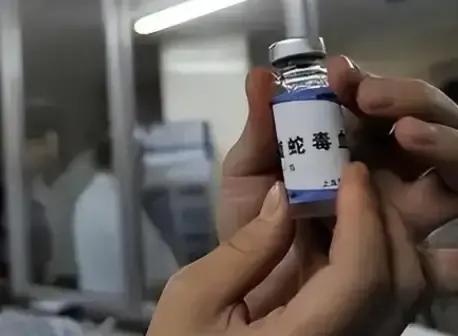 女子靠蛇毒赚50亿,广西女子靠蛇毒身价几十亿