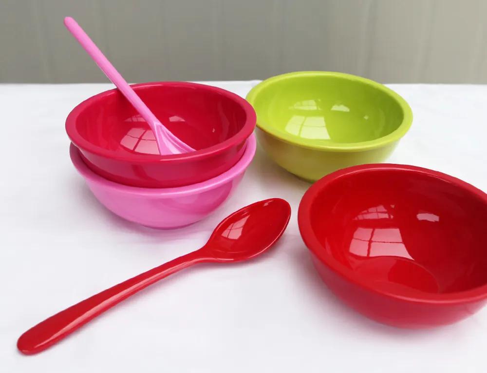 买餐具的避坑指南,不建议买的三种餐具