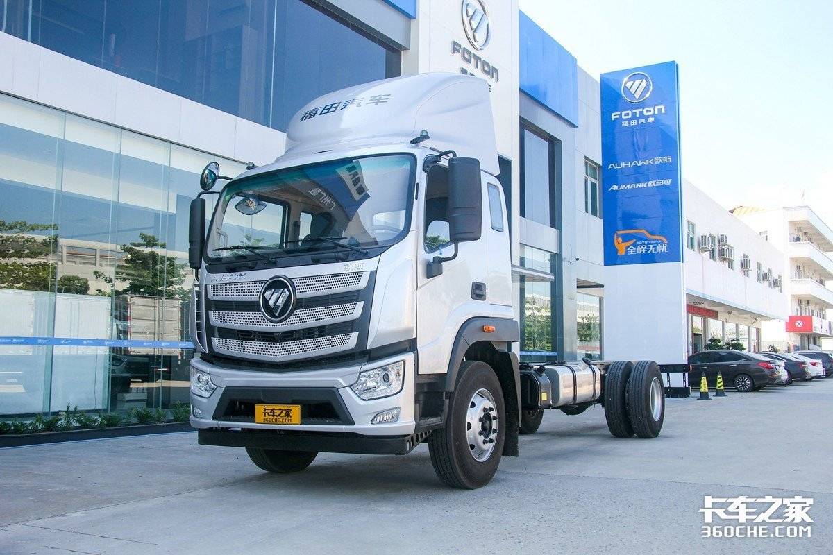 重载版5米8六缸中卡载货车,6.8米载货车公认油耗最低的4款车