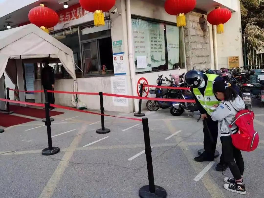 骞冲畨鏍″洯鎶ゅ鏈夋垜,骞冲畨鎶ゅ闃熶负瀛︾敓瀹夊叏淇濋┚鎶よ埅