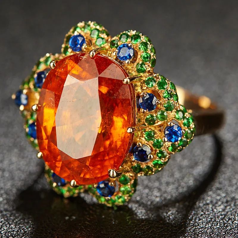 石榴石是什么档次的宝石,石榴石明星