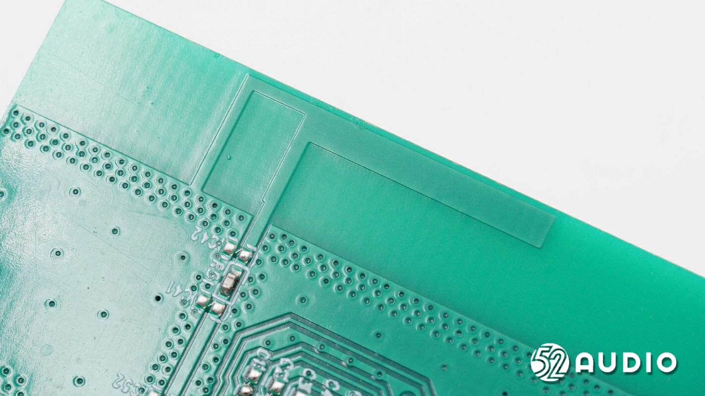 雷蛇天狼星v2专业版,razer雷蛇利维坦巨兽v2和天狼星v2