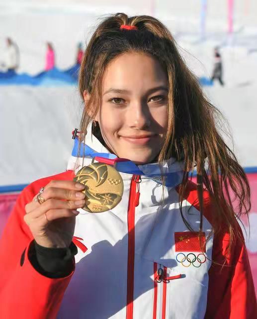 宋祖儿谷爱凌,天才少女谷爱凌夺冠