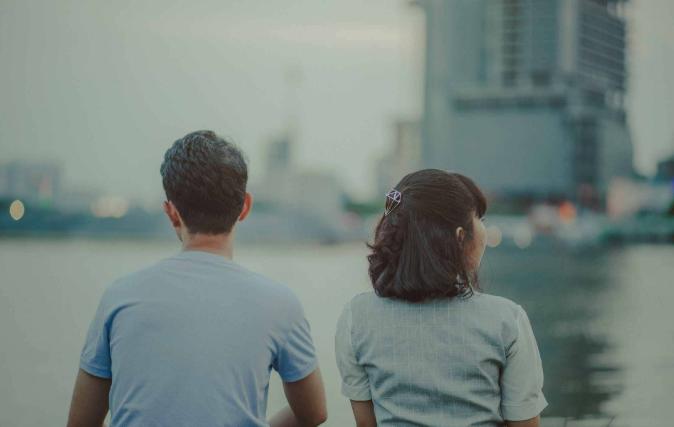 当代年轻人为什么离婚率越来越高,中国离婚率上升与婚姻新模式