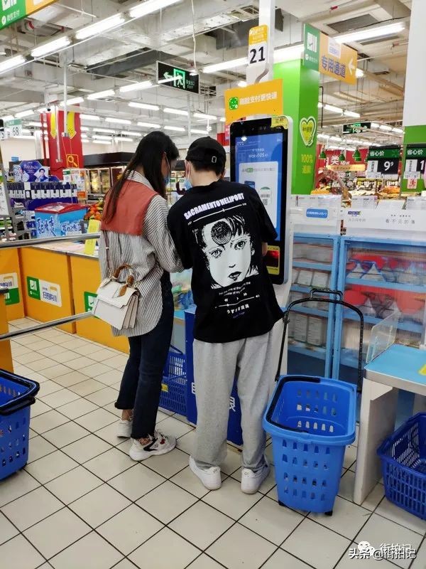 萍乡：从掀翻广场建沃尔玛，到沃尔玛宣布撤离，如今此处成空城