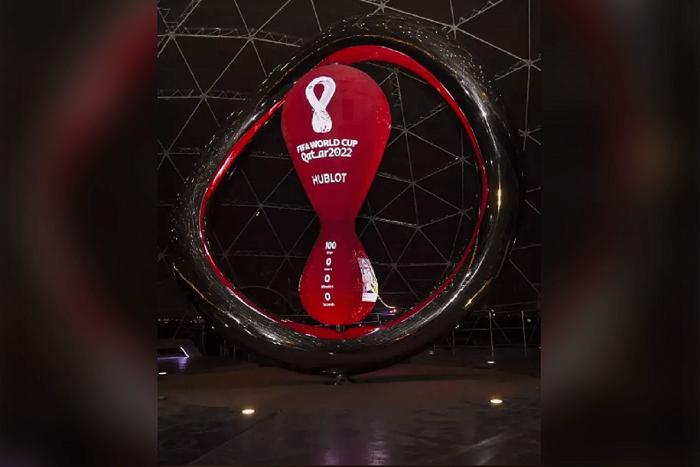 卡塔尔世界杯到底赚了多少钱,卡塔尔世界杯投资2000亿能回本吗