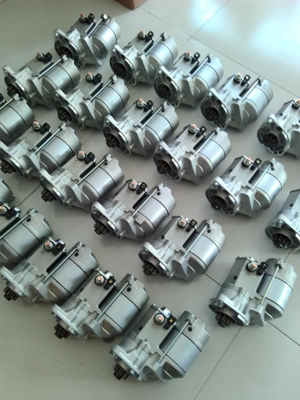 24伏启动马达价格,山猫启动马达