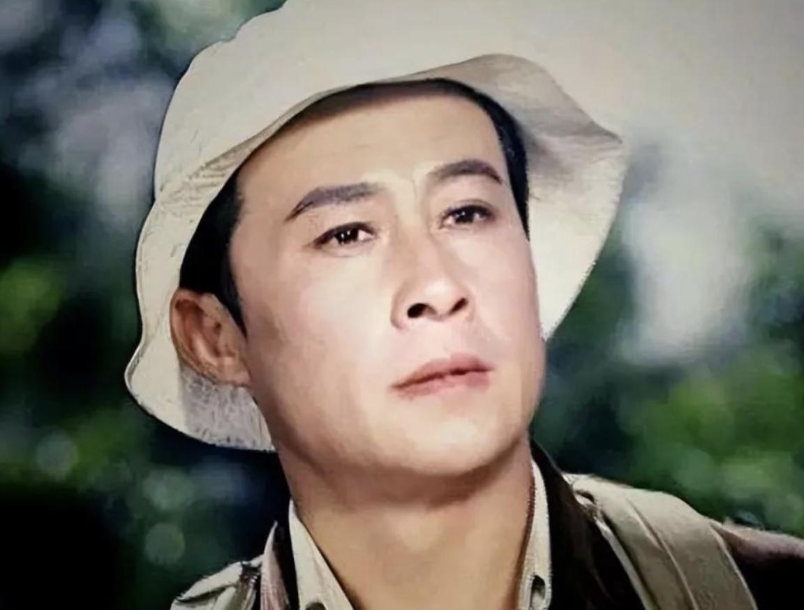 91岁电影演员王心刚近况,王心刚对妻子不离不弃