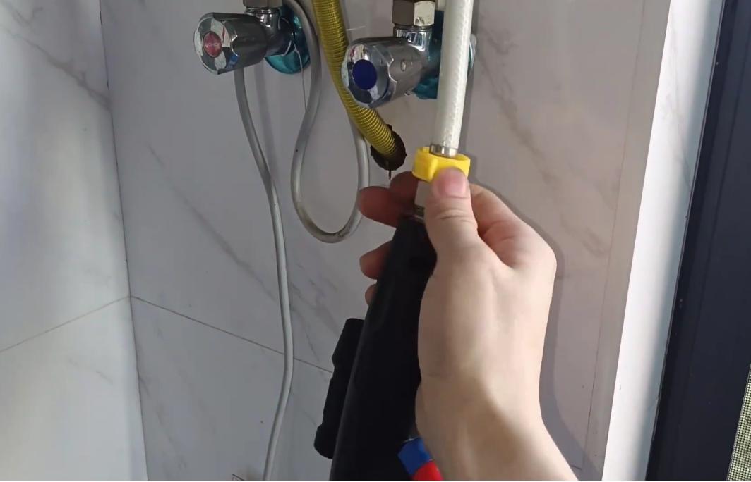 热水器维修教程海尔电热水器,热水器没有火花和打火声怎么解决