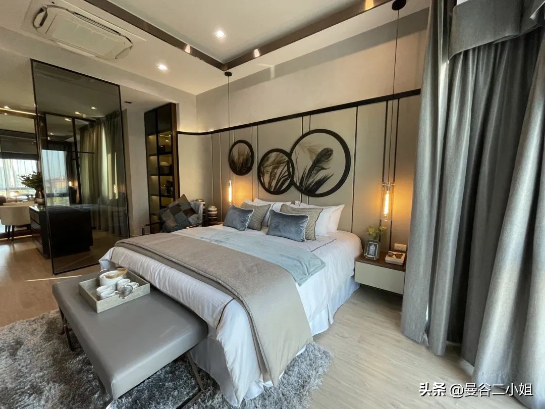 只要100多万的泰国三层别墅，6米挑高玻璃窗，比千万豪宅还大气